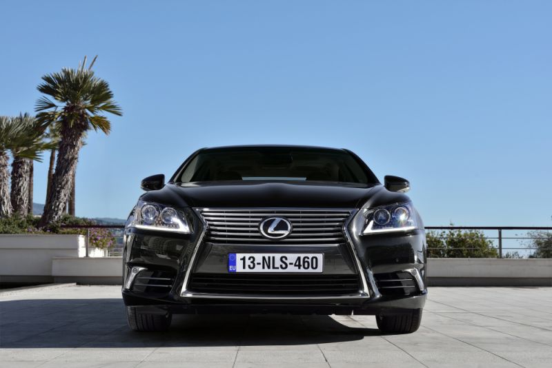 Lexus ls iv 460